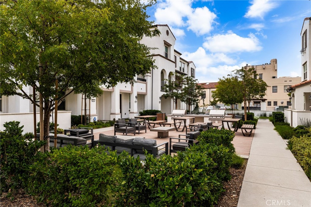 1419 N Indian Hill Boulevard