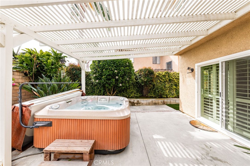 17643 Osbourne