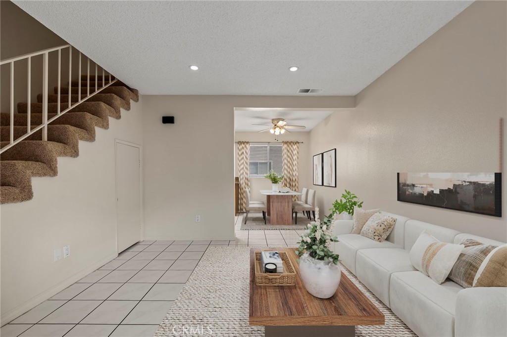 216 Whitney Avenue 2