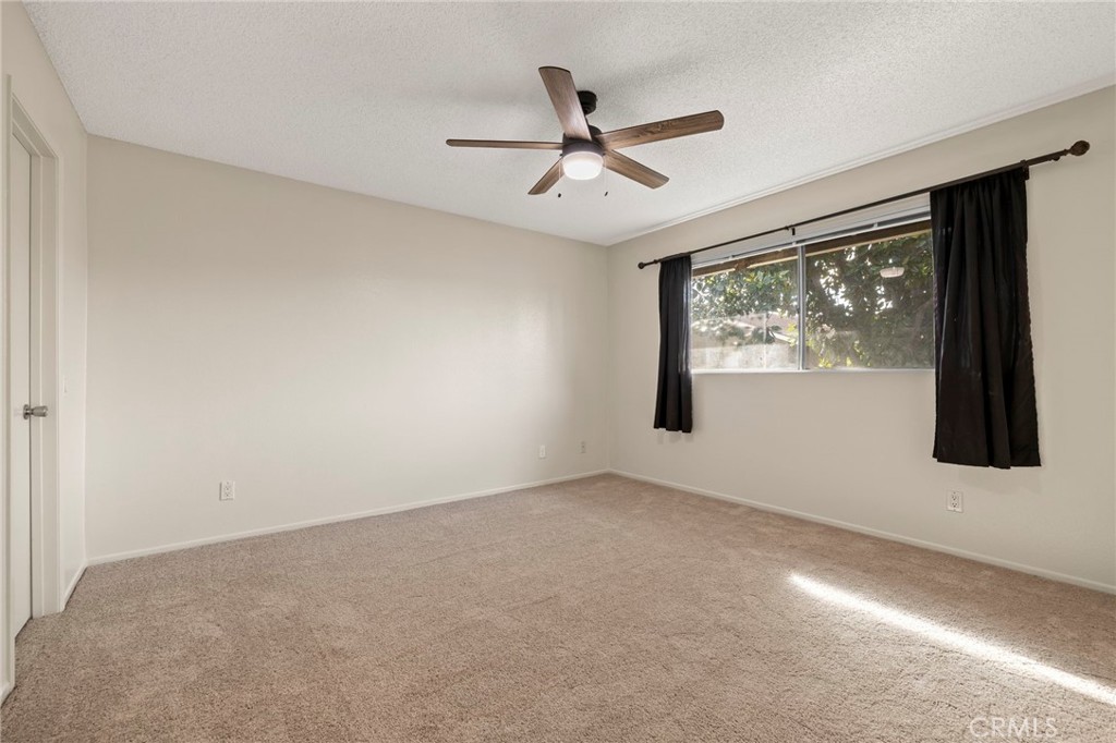 216 Whitney Avenue 2