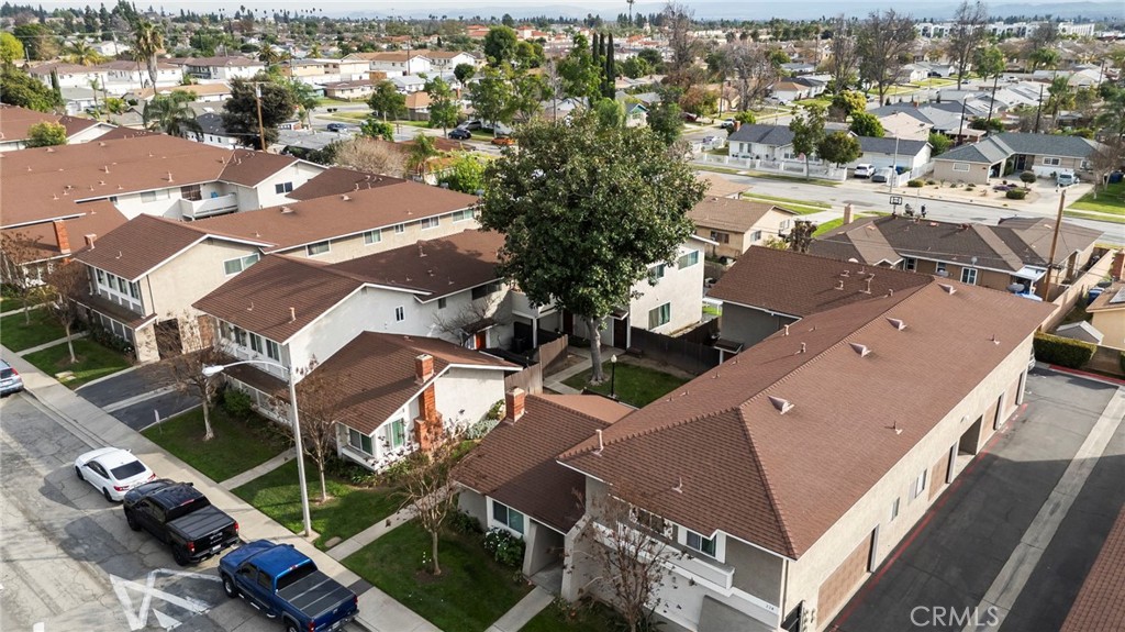 216 Whitney Avenue 2