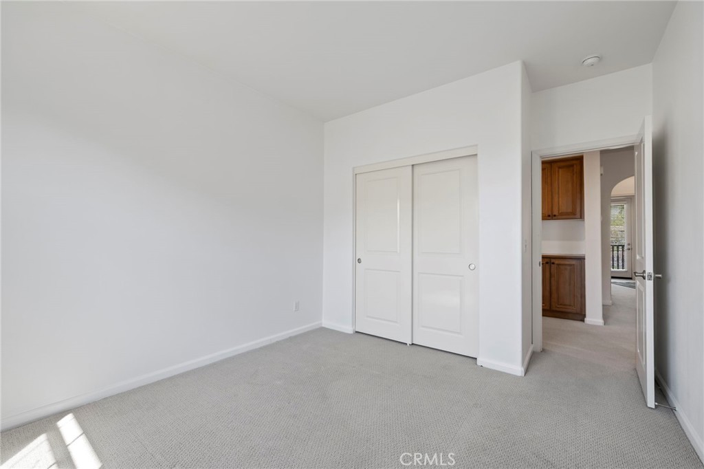 922 E Baseline Road