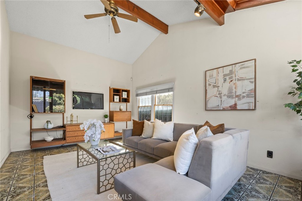 1483 Loma Sola Court