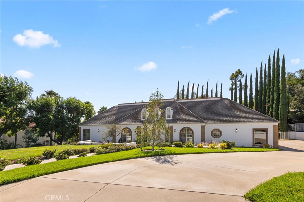 5072 Castle Court