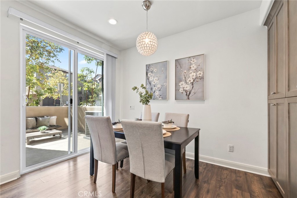 7427 Solstice Place