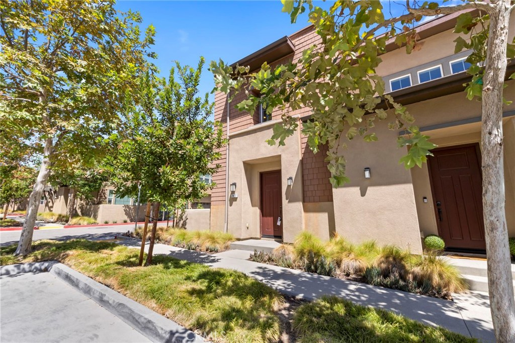 7427 Solstice Place