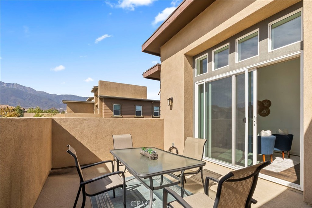 7427 Solstice Place