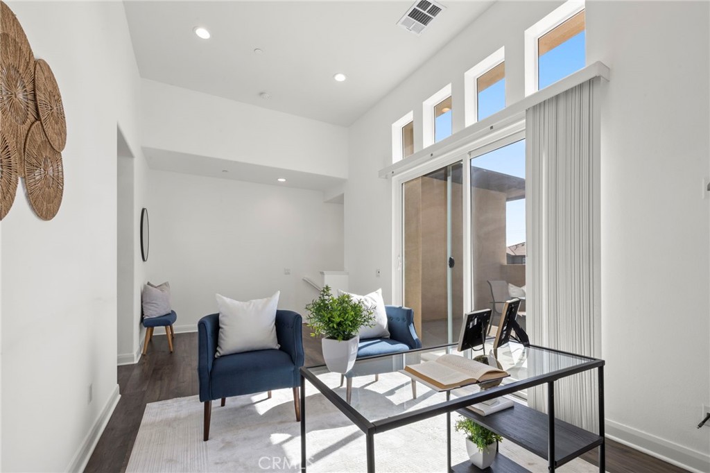 7427 Solstice Place