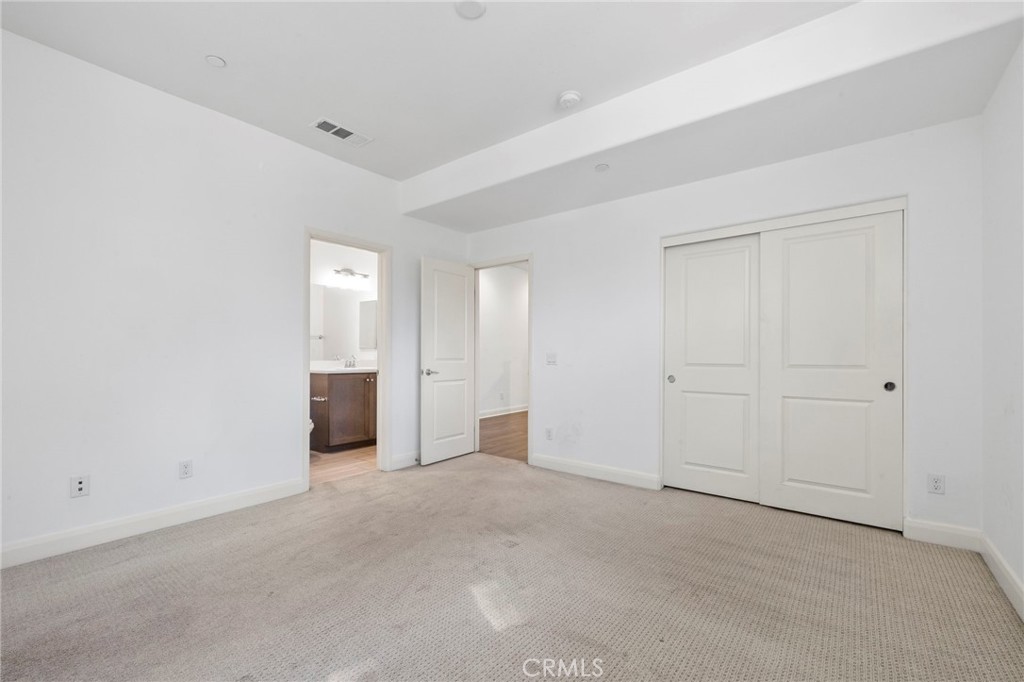 7427 Solstice Place