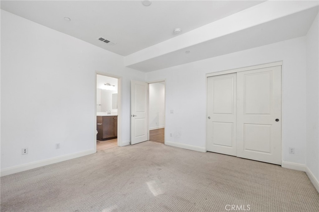 7427 Solstice Place