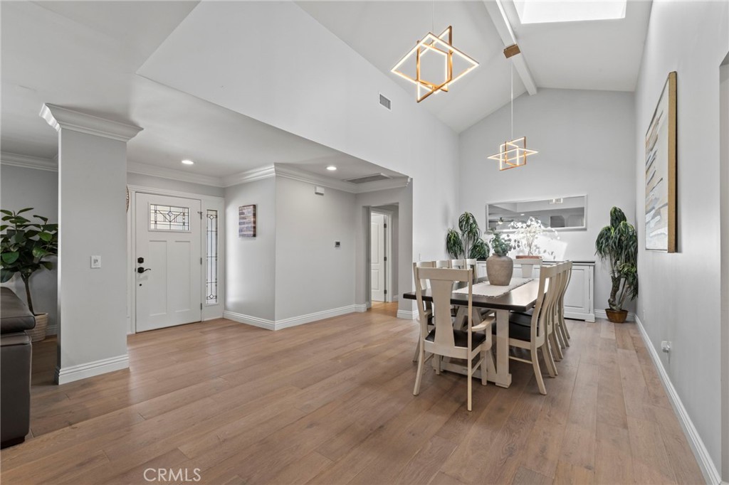 7547 Alta Cuesta Drive