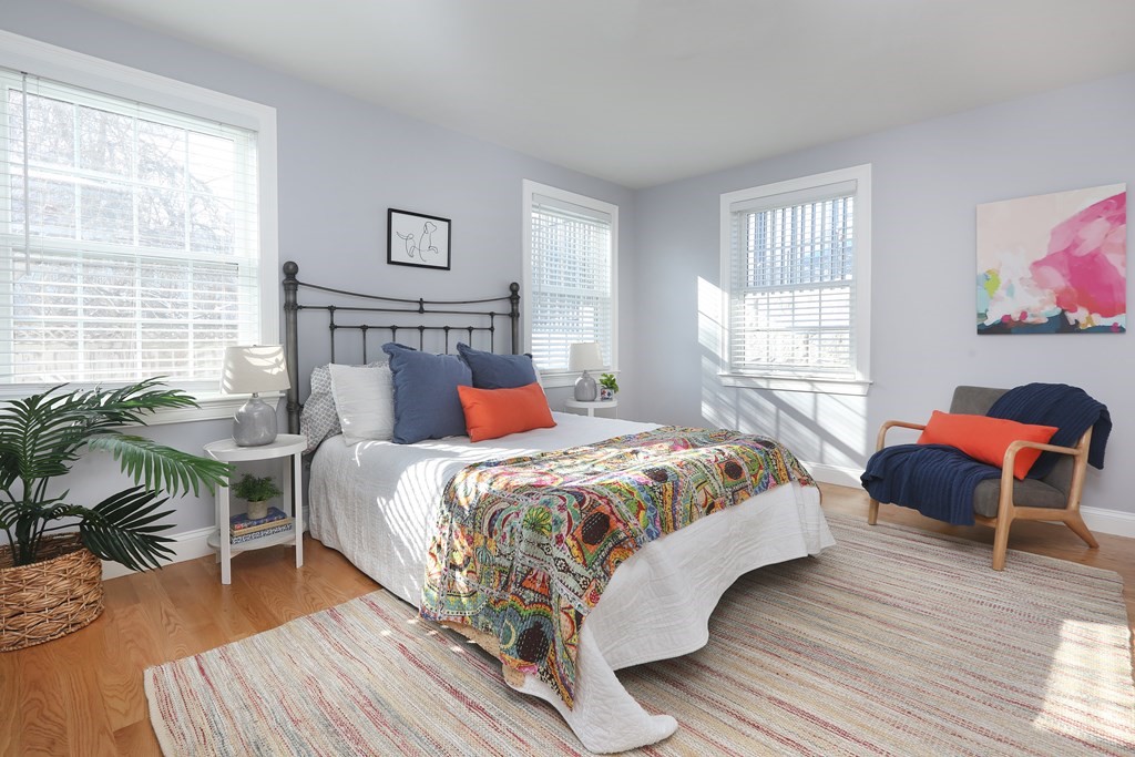 10 Allen Court # 1