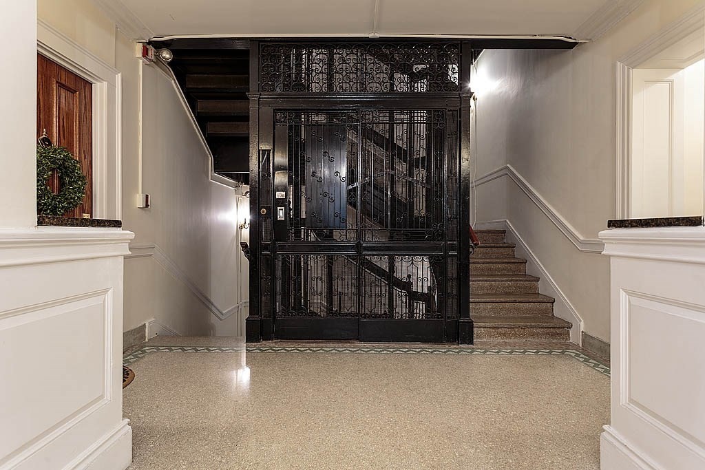 112 Pinckney # 3