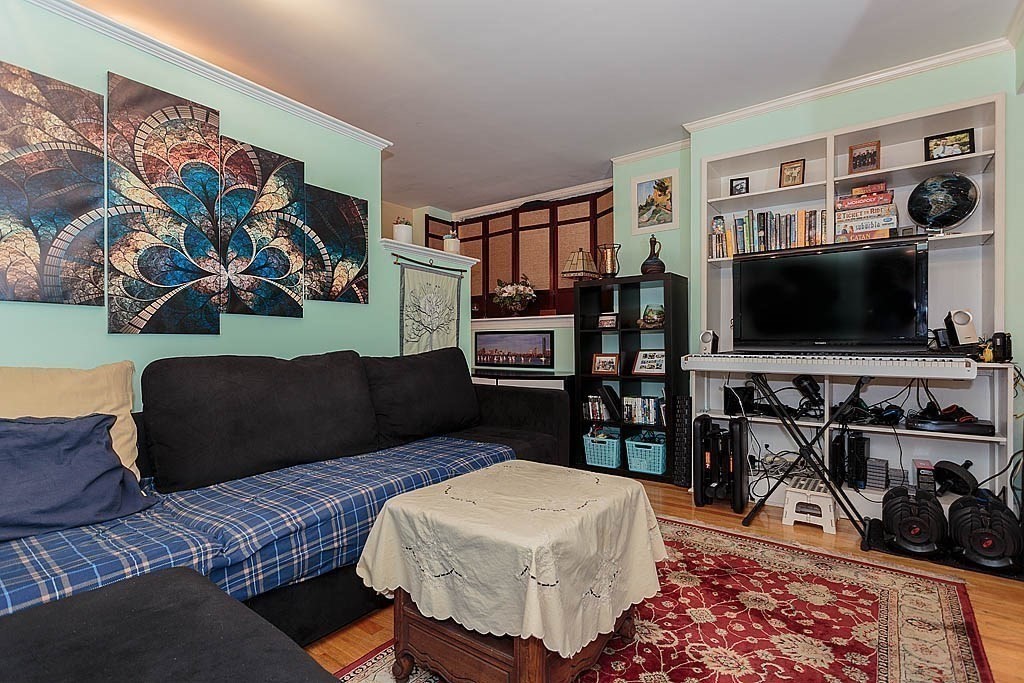 112 Pinckney # 3