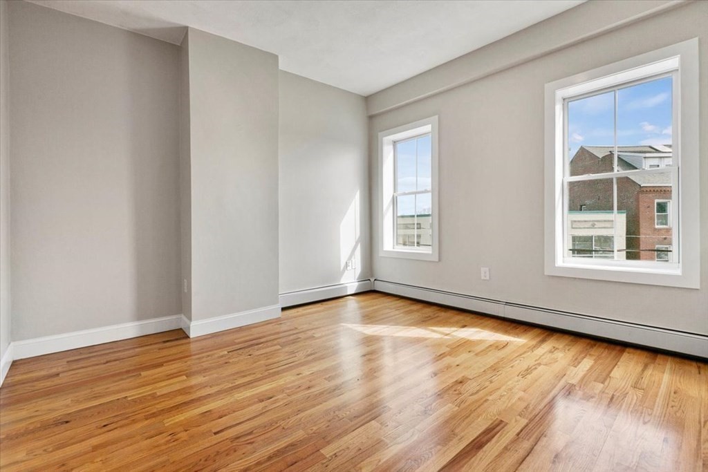 74 Park St # 3