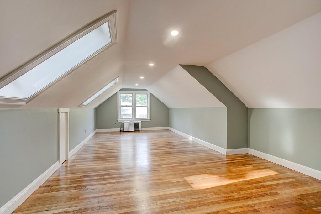 137 Plain Road