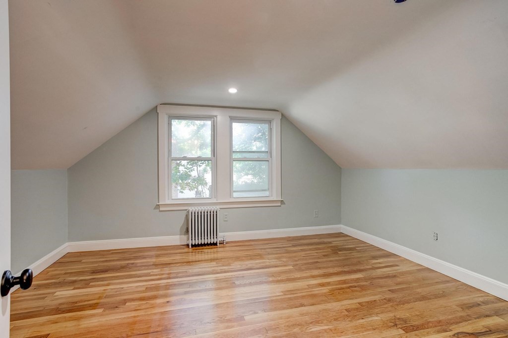 137 Plain Road