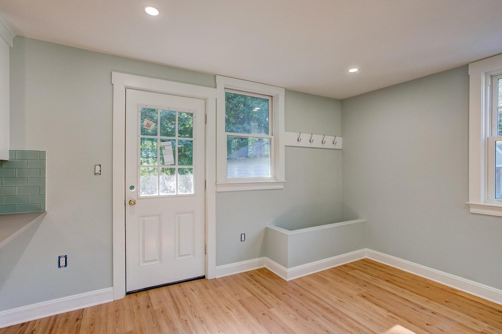 137 Plain Road
