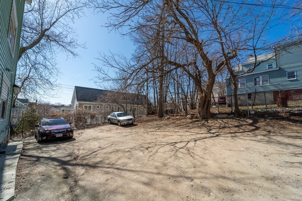 217 Beacon St
