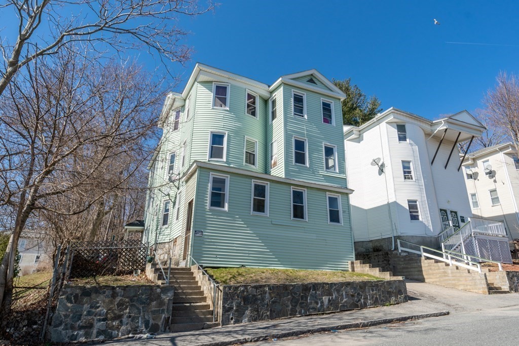 217 Beacon St
