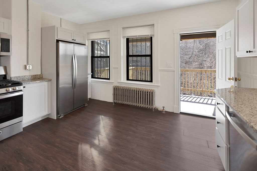866 Huntington Avenue # 3