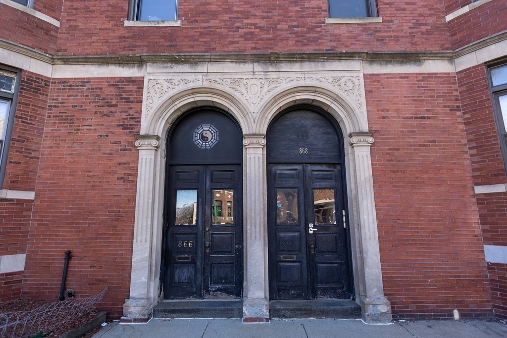 866 Huntington Avenue # 3