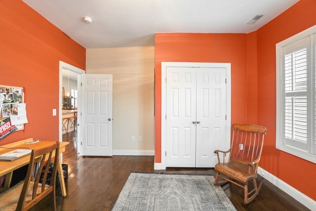 74 Kingsdale Street # 3