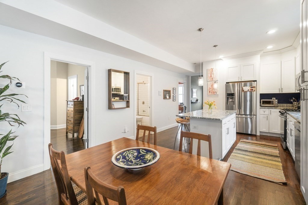 74 Kingsdale Street # 3