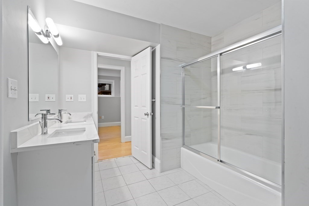 320 W Broadway # 2