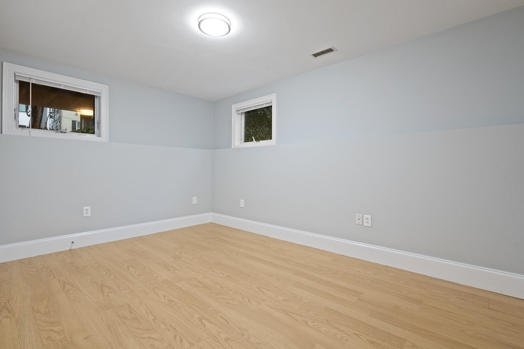 320 W Broadway # 2