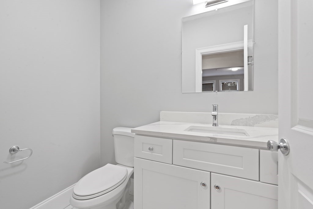320 W Broadway # 2