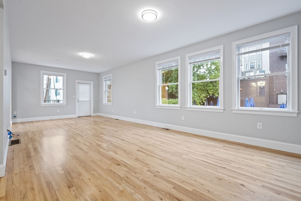 320 W Broadway # 2