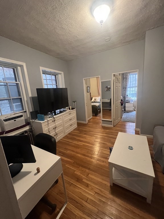 76 Phillips Street # 2
