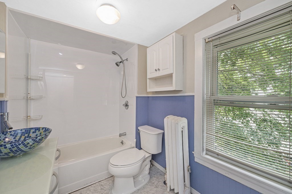 61 Auburn Street # 1