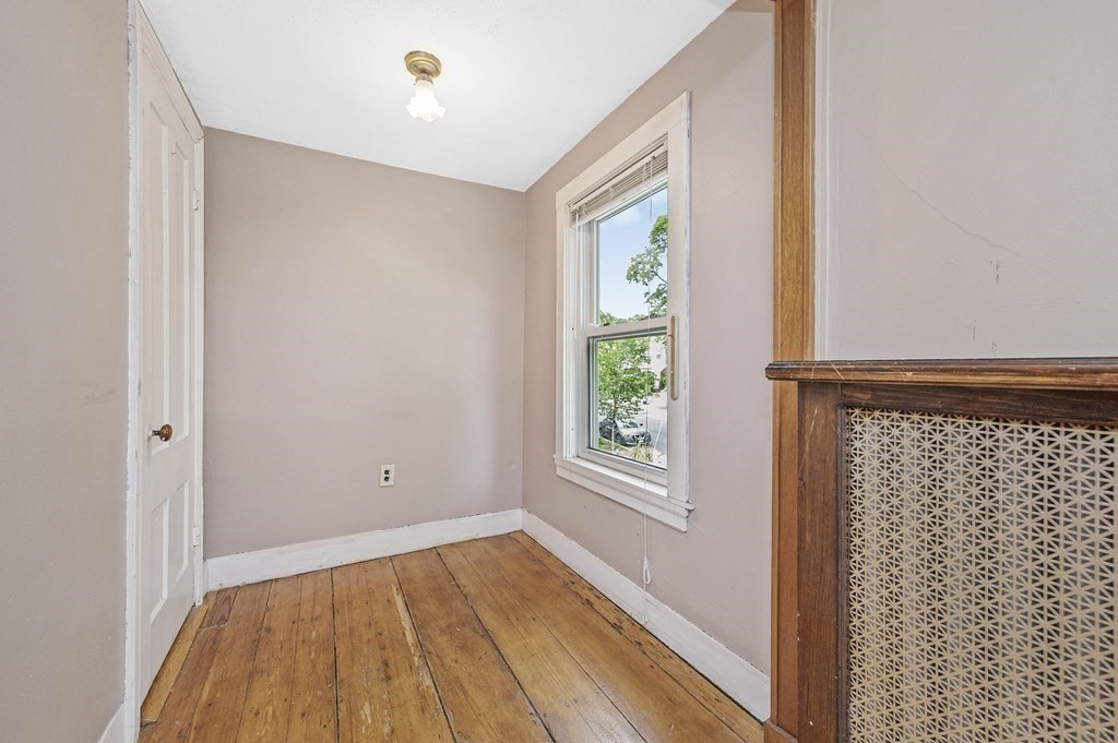 61 Auburn Street # 1