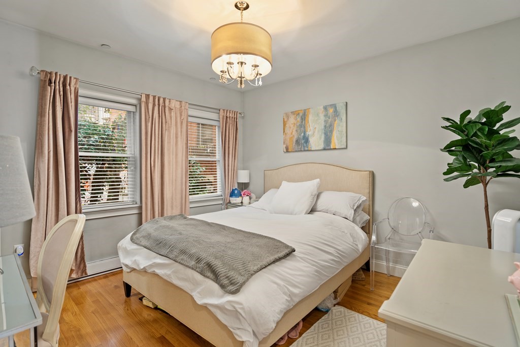 2 Walsh Place # 2