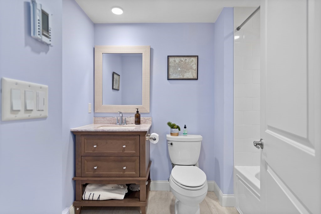 2 Walsh Place # 2