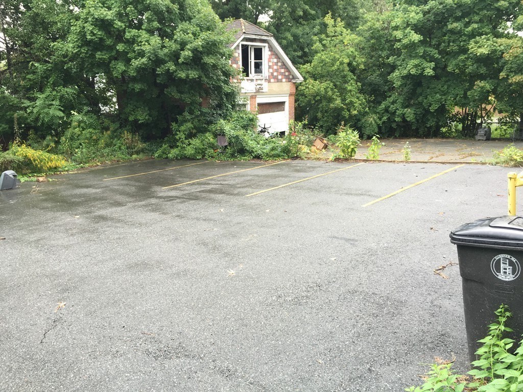 41 Greenwood St