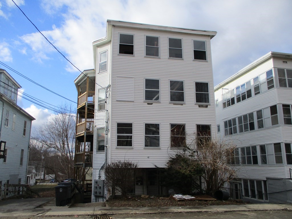 41 Greenwood St