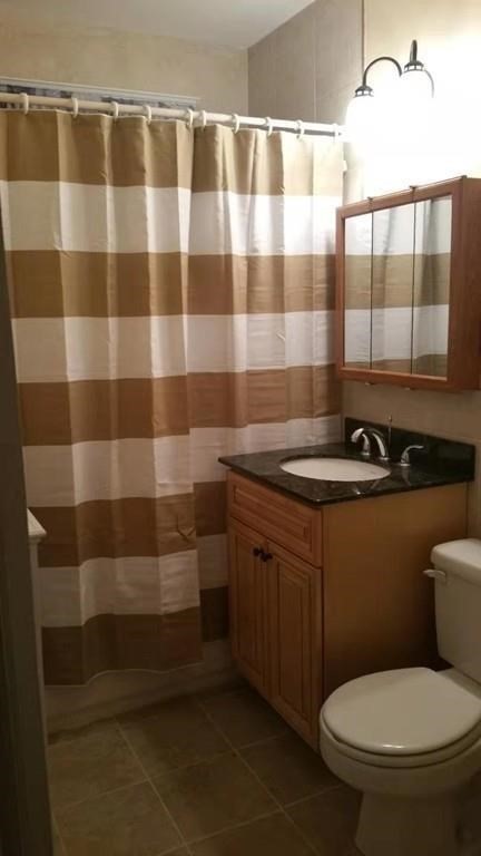 74 Glendale Rd # 1