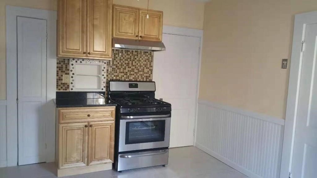 74 Glendale Rd # 1