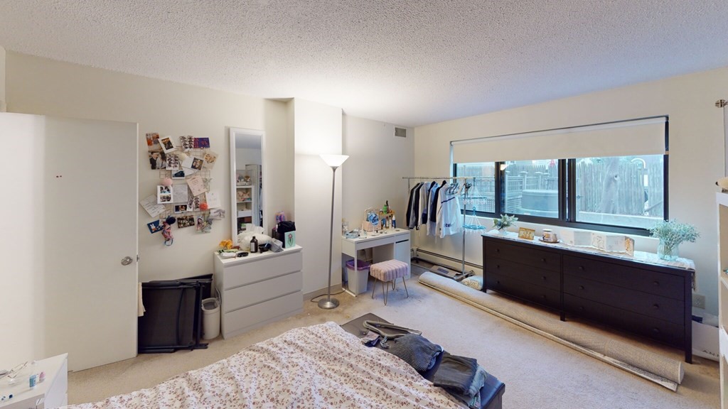70 Centre St # 1A