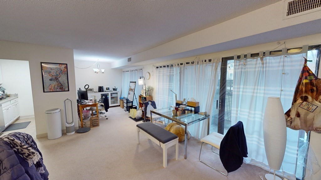 70 Centre St # 1A