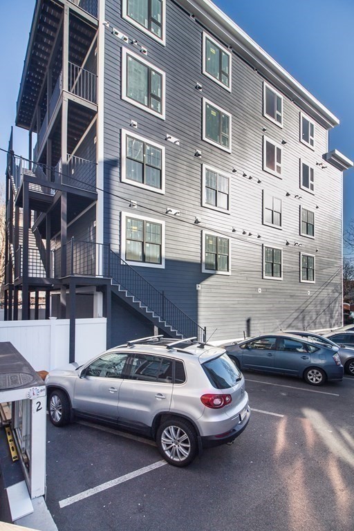 48 Geneva Street # 3