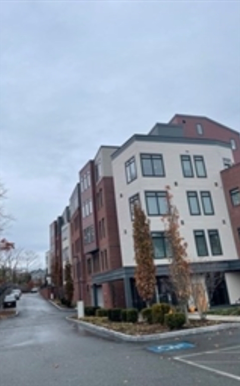 4945 Washington Street # 404