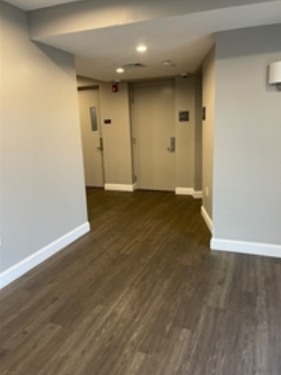 4945 Washington Street # 404