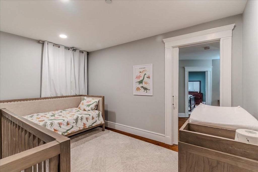 17 Park St # 1
