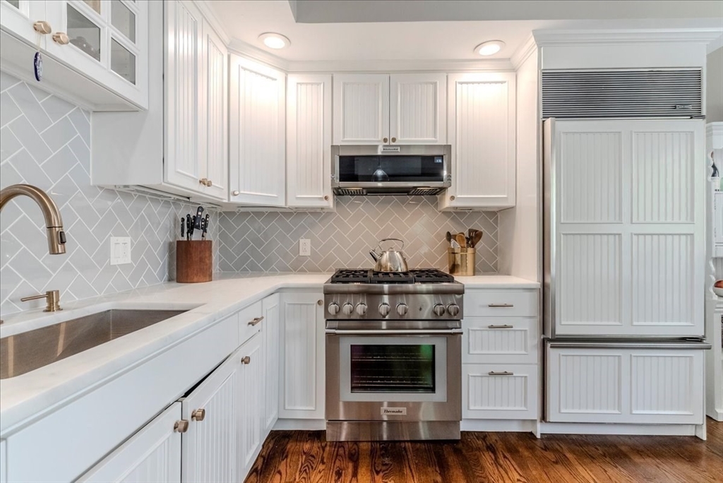 17 Park St # 1