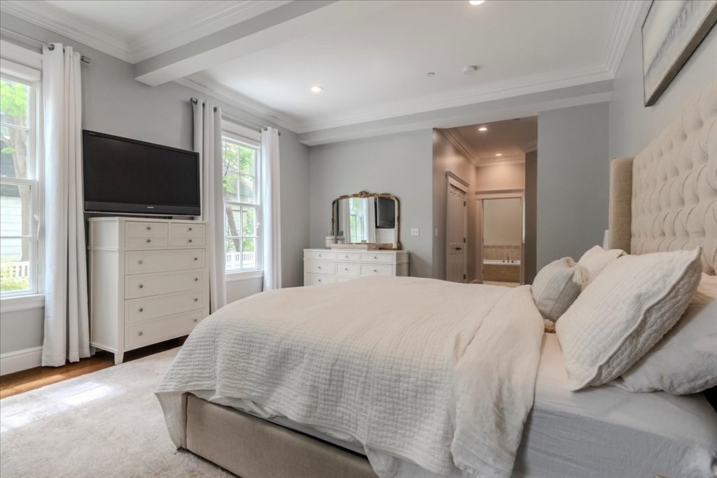 17 Park St # 1