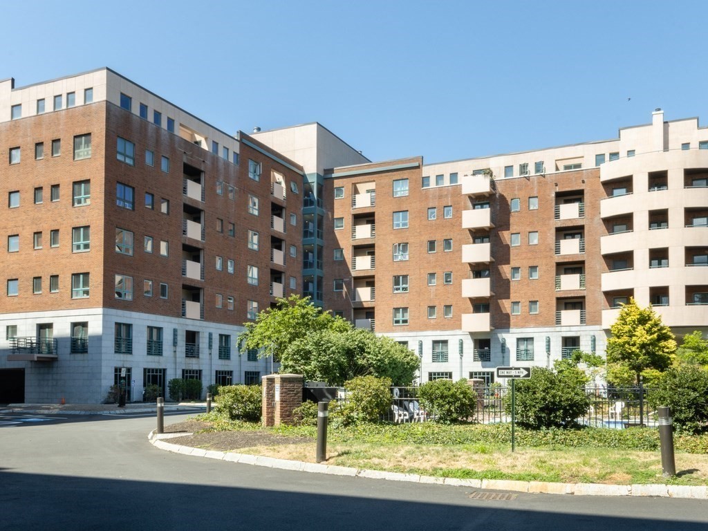 175 Cottage Street # 413